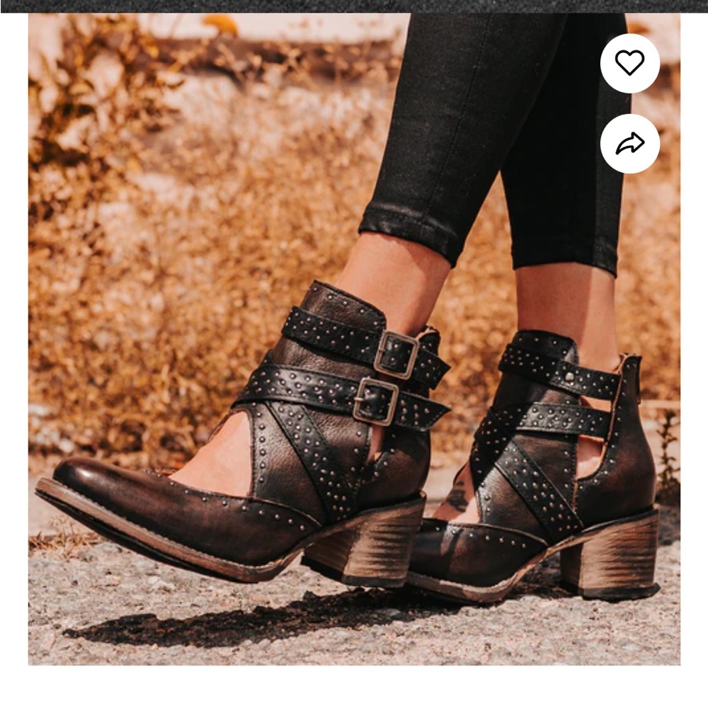 Sapphire FreeBird’s 💥NWT💥